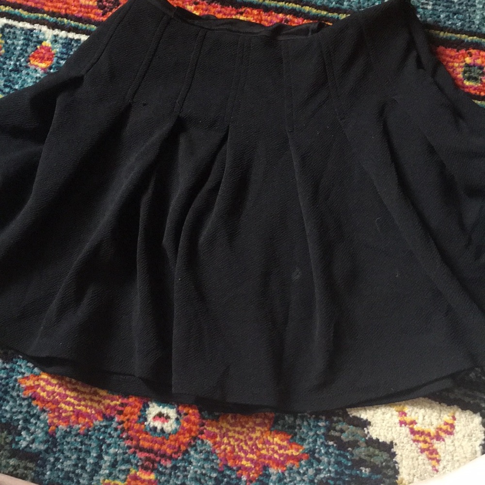 Stretchy skater skirt!